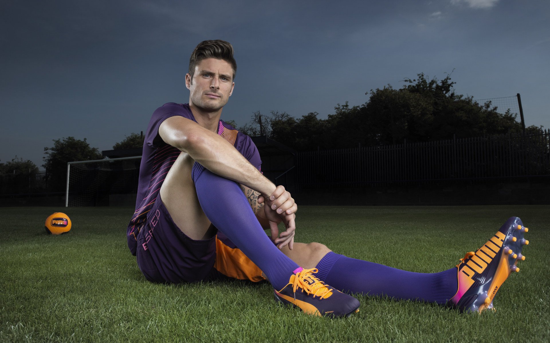 欧冠淘汰赛之夜，若日尼奥关键时刻站出来